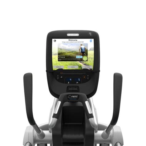 Precor Amt 885 Adaptive Motion Trainer With Open Stride Out Fit