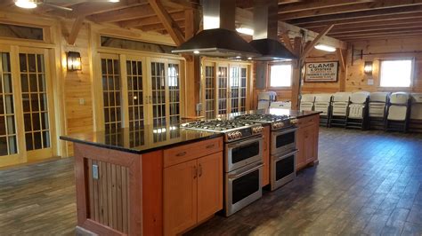 Our carriage house plans generally store two to three cars and have one bedroom and bath above. Inside our 24'x 42' post & beam Carriage House with loft ...