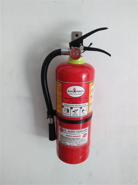 Portable Foam Fire Extinguisher Portable Fire Extinguishers Png Alat