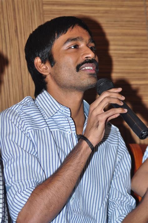 Fans had been eagerly waiting to see dhanush's first look from his upcoming movie with karthik subbaraj tentatively titled #d40. Dhanush Latest Pics Images @ 3 Tamil Movie Press Meet ...