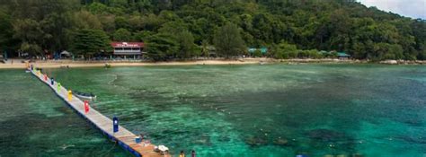 Se encuentra frente a la playa y alberga un restaurante y un centro de buceo. The Barat Perhentian Resort, Big Island