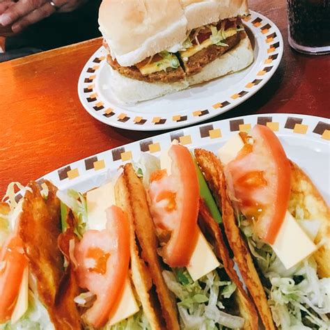Charlies Tacos Okinawa City Restaurant Reviews Photos And Phone