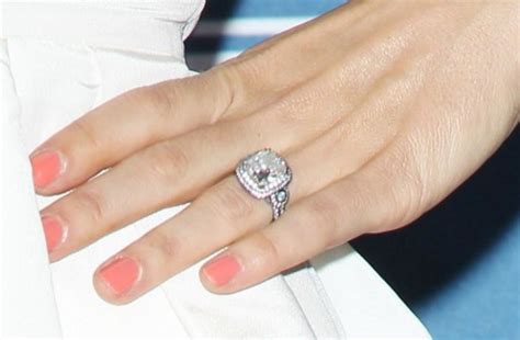 16 Jessica Biel Engagement Ring Photo Pictures
