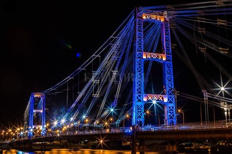 Noticias hoy actualizadas las 24hs. Se inauguran las nuevas luminarias del Puente Colgante ...