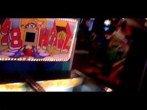 We've also got a challenging and fun arcade to play video games or win big prizes on the skill games! Boomers arcade San Diego tour 2012 - YouTube