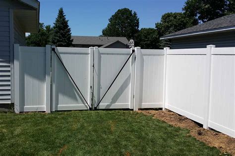 All the vinyl fences i have worked with either have a special gate post or allow the insertion of a 4x4 inside to eliminate flexing posts where necessary. Vinyl Fencing | Northland Fence