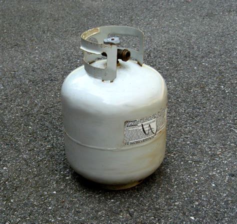 Why Is Propane Stored In Household Tanks But Natural Gas Is Not