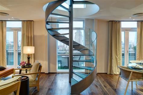 Modern Glass Stair Railing Designs The Best Alternatives For Light