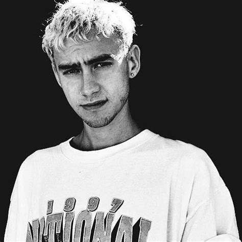 Since years & years won the bbc's sound of 2015, olly alexander has been refreshingly open about his sexuality. Olly Alexander | Olly alexander, Alexander, Appearance