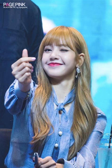 She is an actress and writer, known for viimeinen. BLACKPINK's Lisa Fangirls Over Gong Yoo, Calls Him Her ...