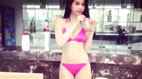 sexiest model ngoc trinh lingerie model milf ladies youtube