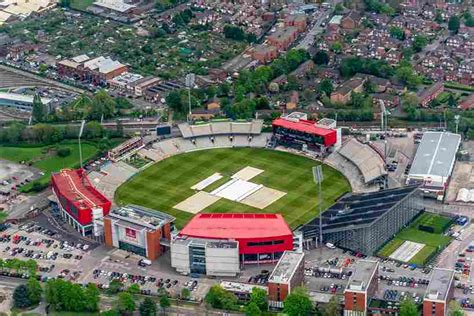 Old Trafford Cricket Ground Pitch Report Batting Or Bowling England