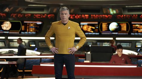 Star Trek Strange New Worlds Trailer Introduces Captain Pikes Bridge Crew