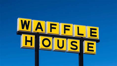 Man Fatally Shot At Waffle House After Passing Out 20 Bills Paying