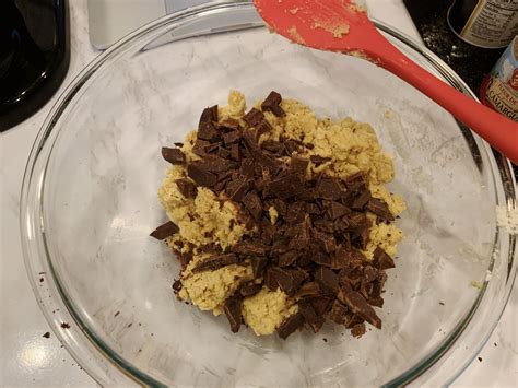 Just the way a chocolate chip cookie was meant to be but more simplified to make! Ravneet Gill Chocolate Chip Cookie Recipe | POPSUGAR Food