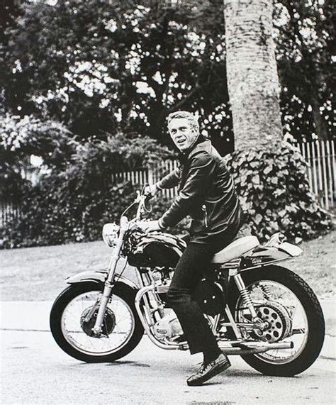 On what would have been his 84th birthday, we examine the origin of steve mcqueen's connection with triumph motorcycles. Steve McQueen, easy riding | Steve mcqueen, Steve mcqueen ...