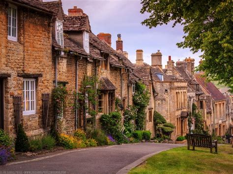 Top 10 Most Beautiful Cotswolds Towns To Explore This Summer