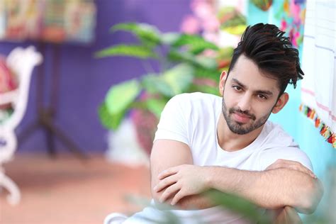 Himansh Kohli On Break Up With Neha Kakkar She Would Cry On Shows And People Would Blame Me
