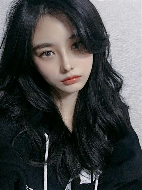 Pin By K On Seunghyo Cute Korean Girl Pretty Korean Girls Ulzzang