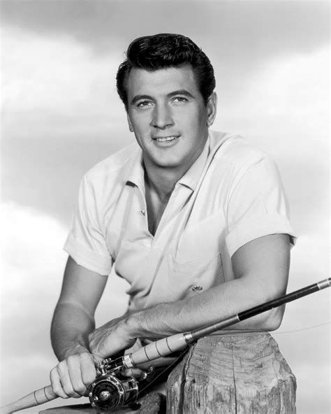 10 Most Beautiful Men Of The 1950s