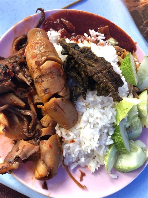They offer a range of authentic malaysian cuisine including speciality dishes. 15 Tempat Makan Sarapan Pagi Best Di KL - Saji.my