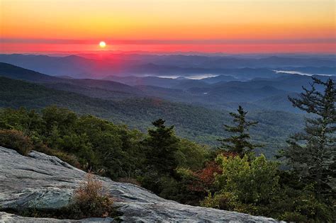 5 Incredible Sights To See In Boone North Carolina This Spring