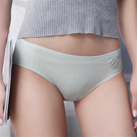 CHENG HENG New Japanese Girls Low Waist Cotton Underwear Cute Embroidered Girls Underwear Sexy