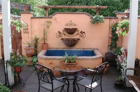 Relaxing Garden With Outdoor Wall Fountains Courtyard Fountains