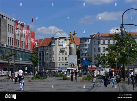 Neukoelln Hi Res Stock Photography And Images Alamy