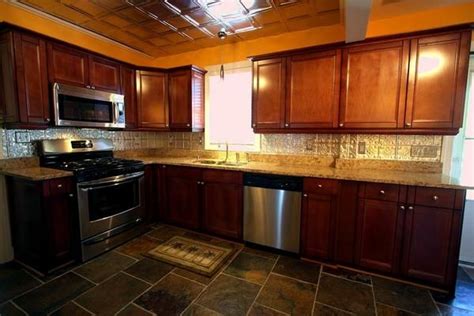 Remove all appliances and cookware from your countertop before you start to tile a backsplash. Advice for removing granite 4" backsplash to do a tile ...