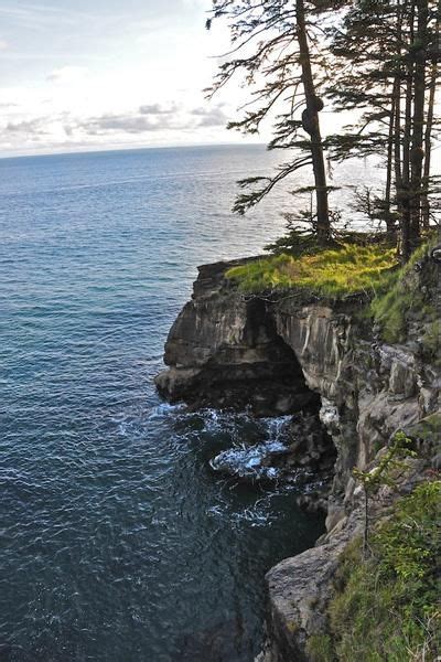 Extremely Challenging But Worthwhile Hikes West Coast Trail West