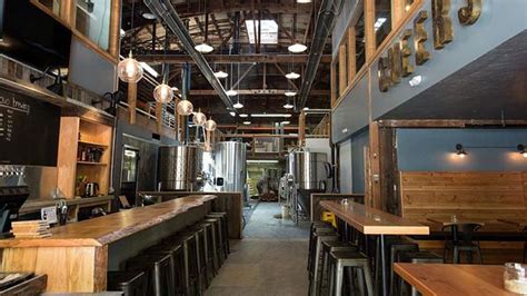 Essential Portland Brewpubs To Hit This St Patrick S Day Eater Portland