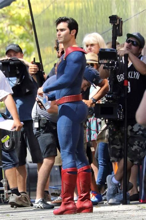 Tyler Hoechlin Tv Set Supergirl Superman Costumes Tom Lorenzo Site 5