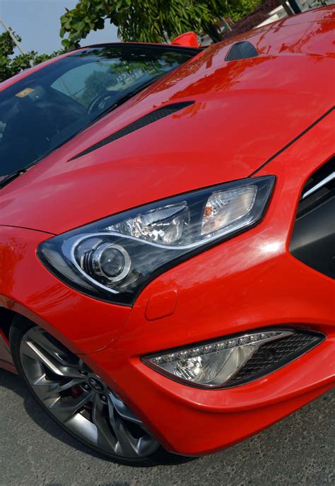 Hyundai Genesis Coupe Review: The Family Sports Coupe | drivemeonline.com