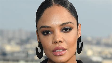 Tessa Thompson S Hairstyles Are Out Of This World Essence