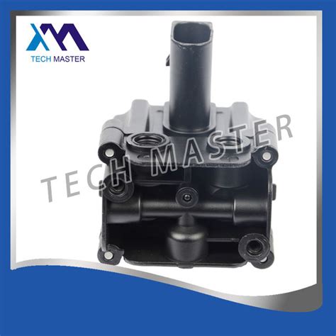 These air compressor bmw x5 are equipped with modernized technologies to convert air pressure into potential energy and are largely used for industrial processes. Bmw X5 E70 Air Suspension Compressor Air Pump Double Valve ...