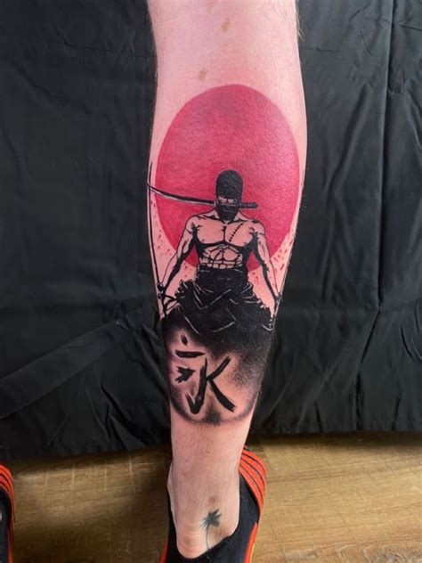 Samurai Tattoo Roronoa Zoro Bozze Per Tatuaggi Idee Per Tatuaggi