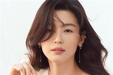 These Ageless Korean Actresses Will Turn 40 Years Old This Year