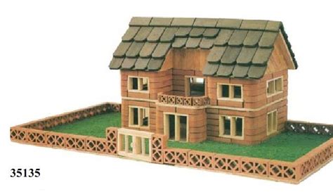 Discover new ways to use minecraft: Maquetas de casas de: ceramica, ladrillos, de carton, de ...