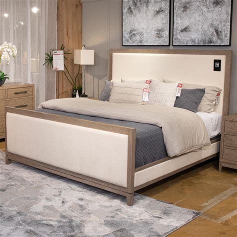 Signature Design By Ashley Chrestner Queen Upholstered Panel Bed In Gray Nfm In 2022