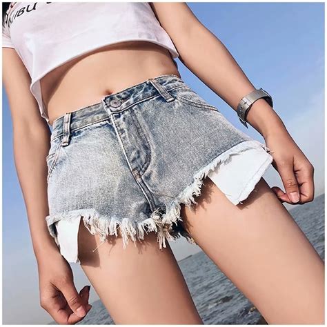 2018 Summer Very Sexy Women Shorts Break Jeans Ripped Waist Leg Type