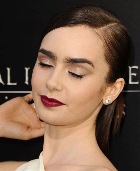 Pin By Daniel Diaz On Lily Collins Beauty Grace And Unmatched Class