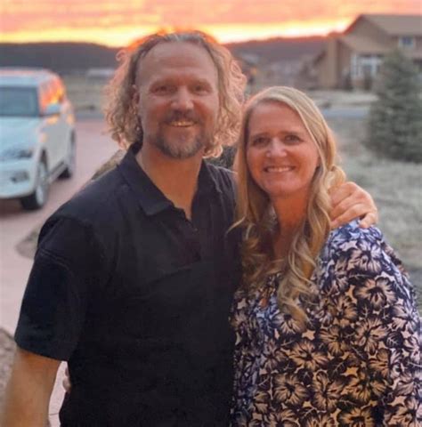 Sister Wives Star Christine Brown Shows Off Sexy ‘bedroom Attire As