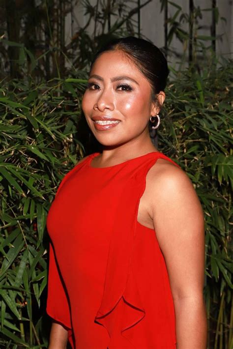 Yalitza Aparicio Será Presentadora En Los Latin Grammy