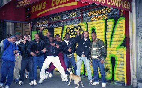 There is one other file type using the tpk file extension! UV, le collectif culte du graffiti parisien dévoile ses ...