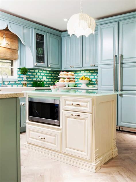 Ideas Of How To Use Turquoise In A Kitchen