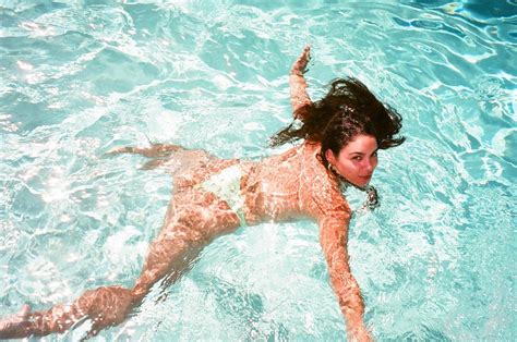 Vanessa Hudgens Naked In The Pool Telegraph