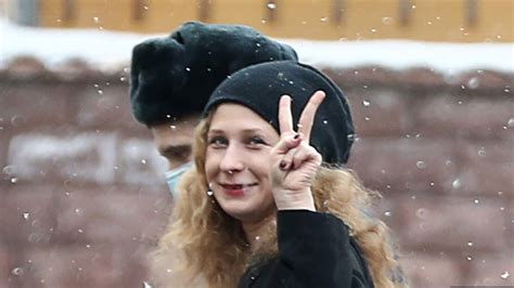 Pussy Riot Member Maria Alyokhina Escapes Russia Dressed As Food Courier