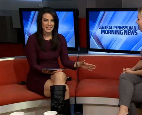 America's number one resource for coverage of local television stations' fashionable female anchors. THE APPRECIATION OF BOOTED NEWS WOMEN BLOG : MELANIE ...