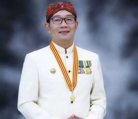 Ridwan Kamil Keturunan Sunan Gunung Jati Homecare24